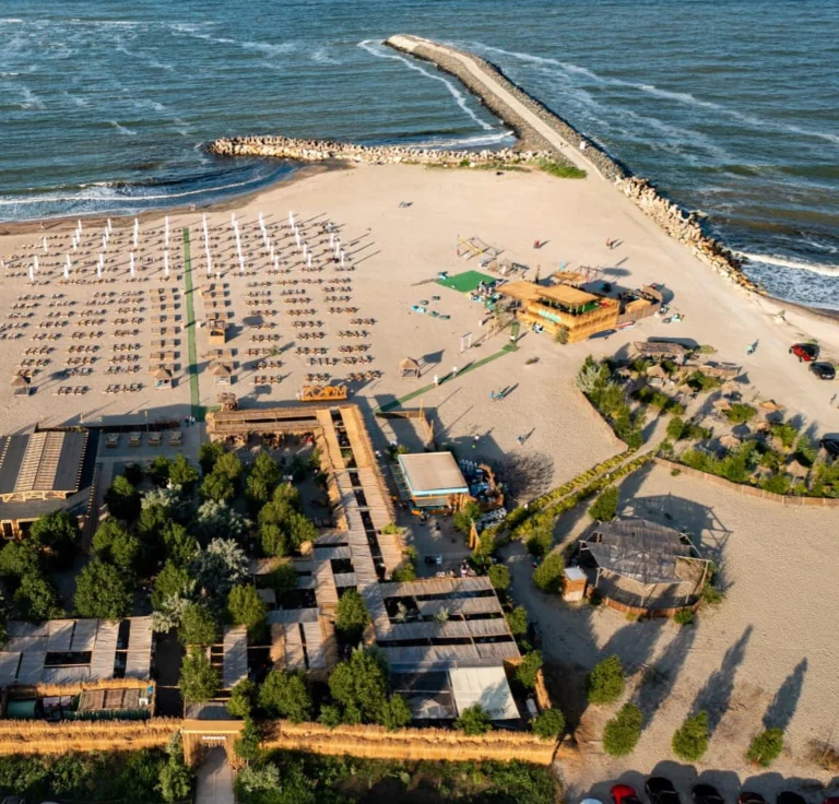 Zoom Beach Bar, partener Hotel Oxford